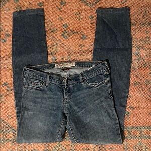 Hollister Low Rise Skinny Jeans | Size 1 R 25 | Medium Wash